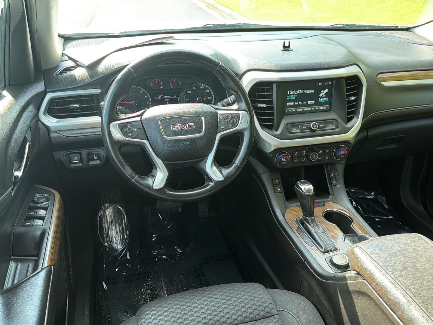 Used 2019 Quicksilver Metallic GMC SLE image 18