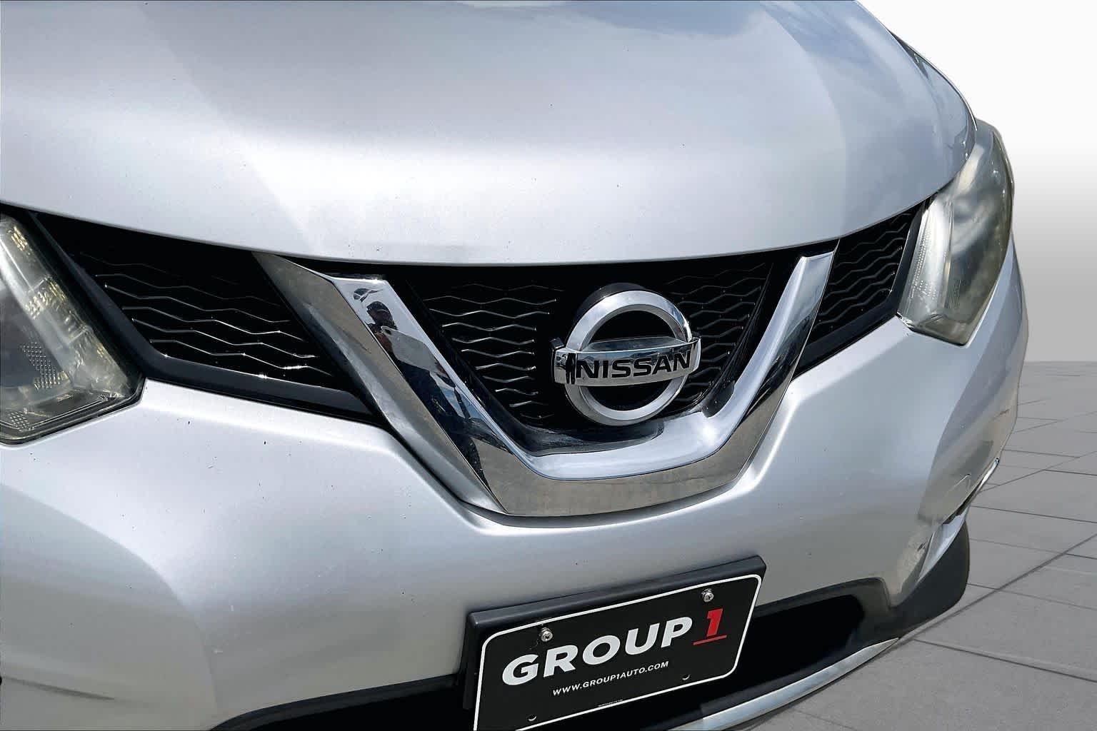 Used 2016 BRILLIANT SILVE Nissan SL image 30