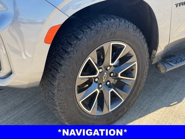Used 2021 SATIN STEEL METALLIC Chevrolet Z71 image 9