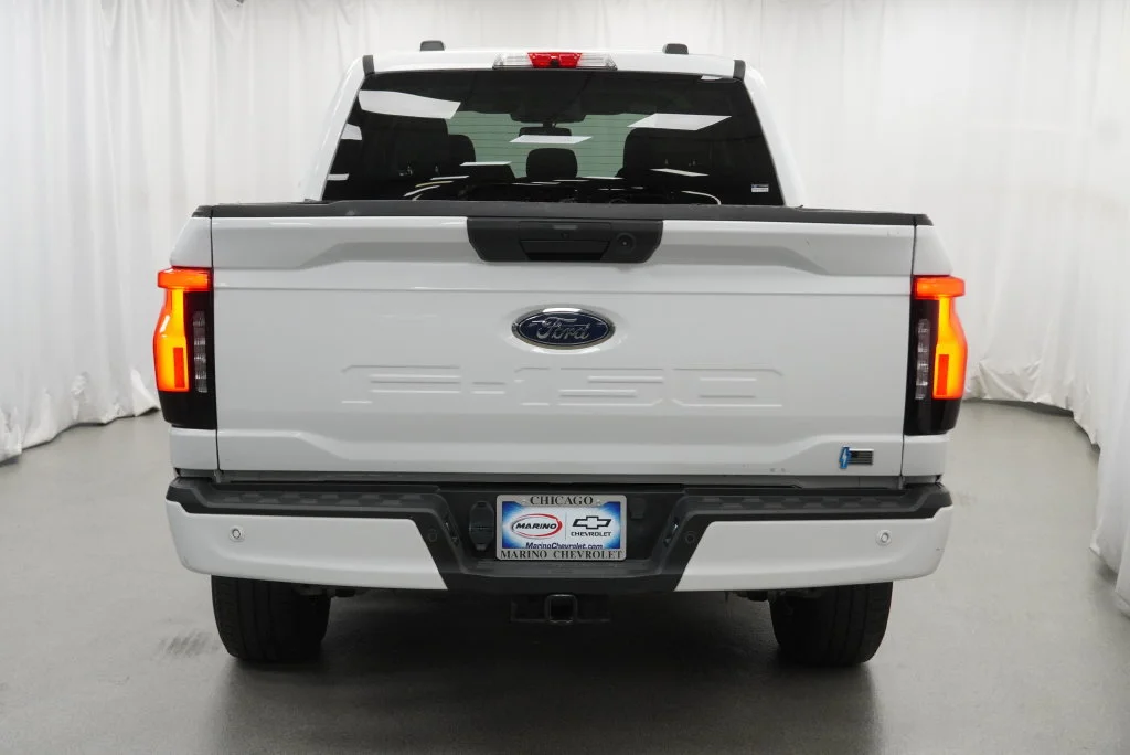 Used 2022 White Ford XLT image 17
