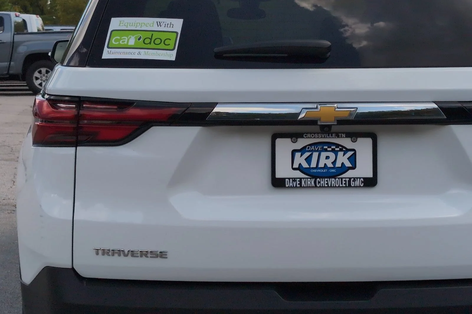 Used 2023 SUMMIT WHITE Chevrolet LT Cloth image 29
