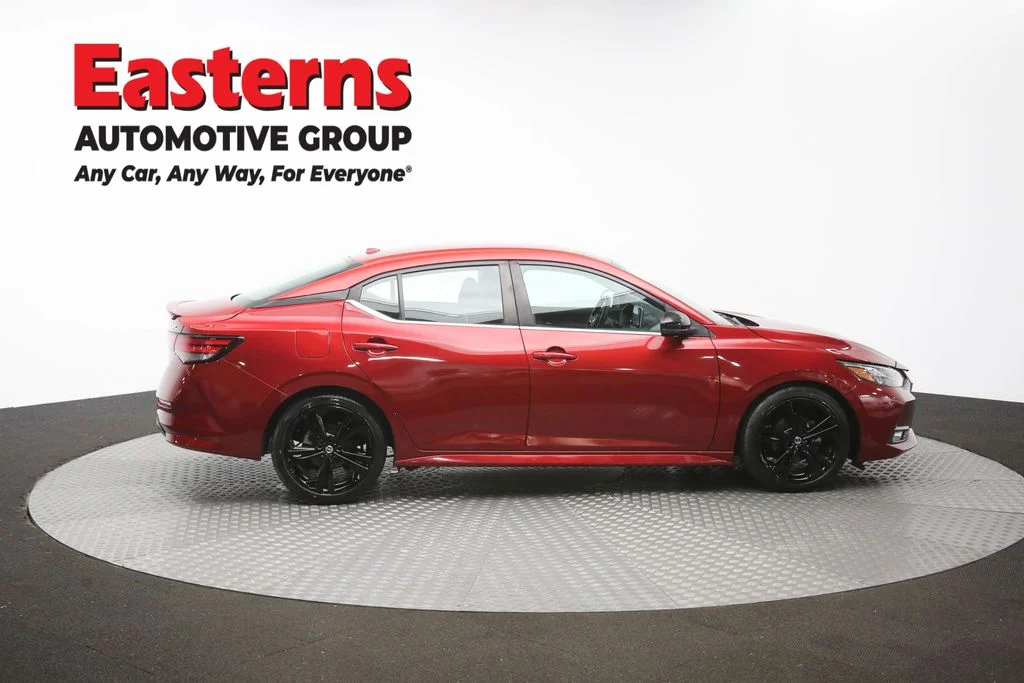 Used 2020 Red Nissan SR image 44