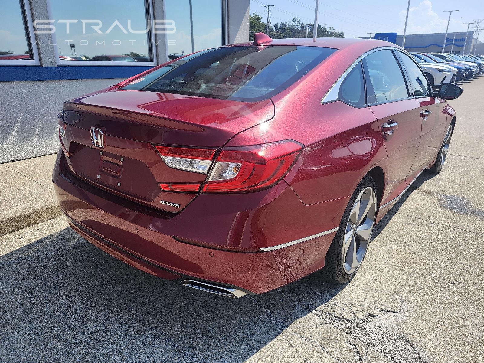 2018 Honda Accord Touring - Photo 8