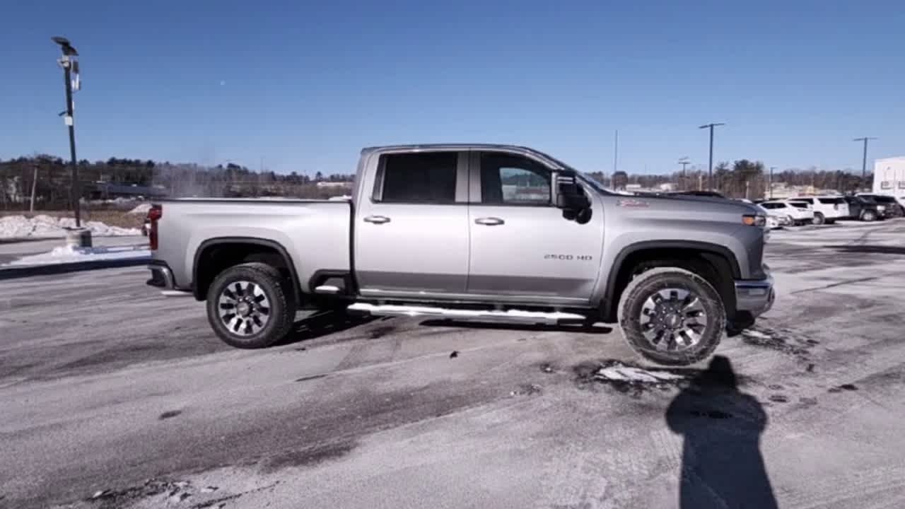 2026 Chevrolet Silverado 2500 HD LT - Photo 9