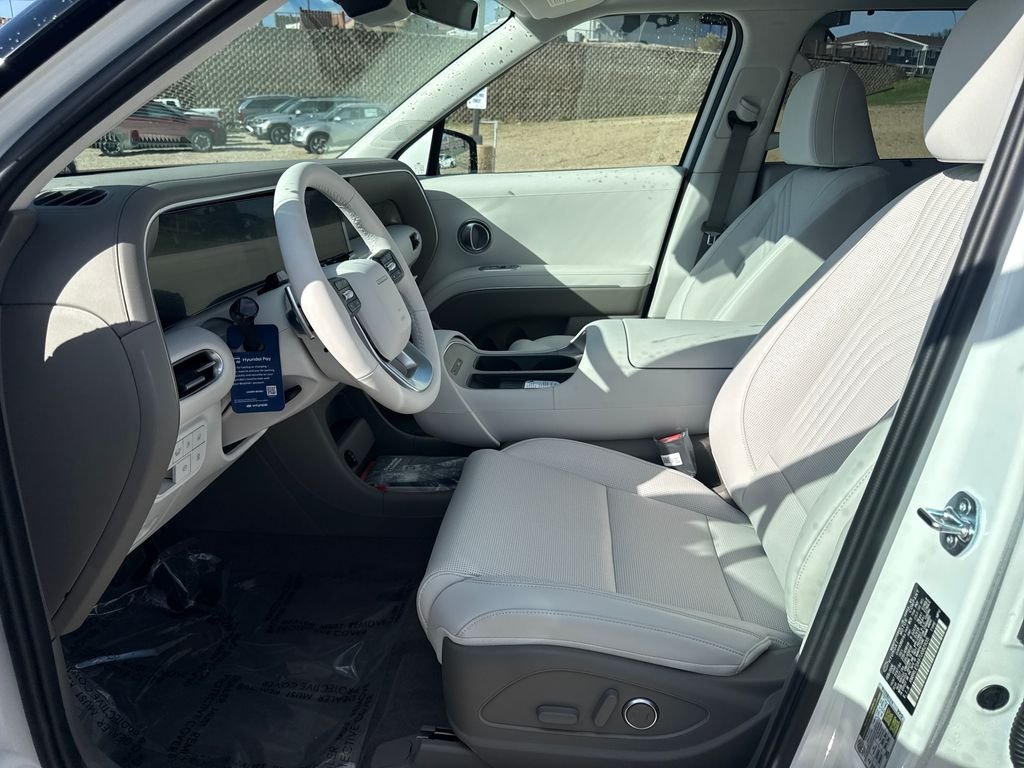 New 2026 White Hyundai SEL image 9