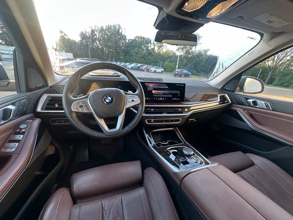 Certified Used 2024 Alpine White BMW xDrive40i image 8