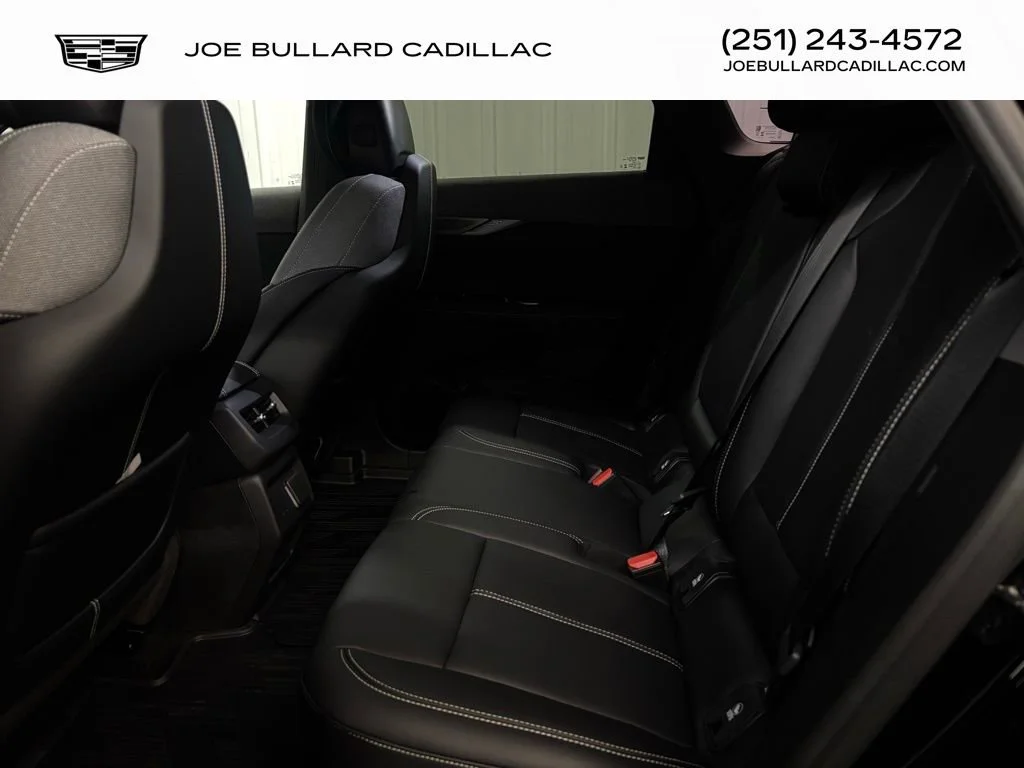 2025 Cadillac OPTIQ Sport 1 - Photo 15