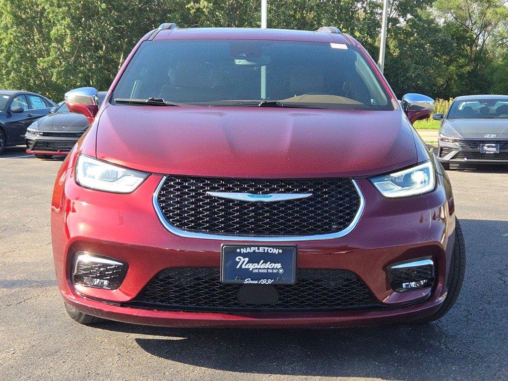 Used 2021 Velvet Red Pearlcoat Chrysler Hybrid Limited image 2