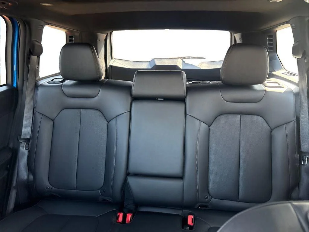 New 2026 Hydro Blue Pearlcoat Jeep Limited image 17