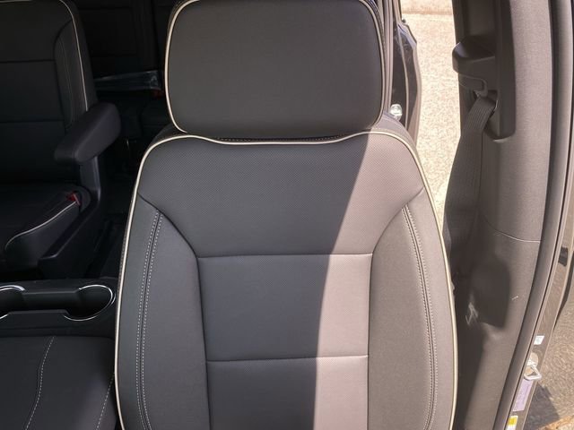 2026 Chevrolet Suburban Premier - Photo 34