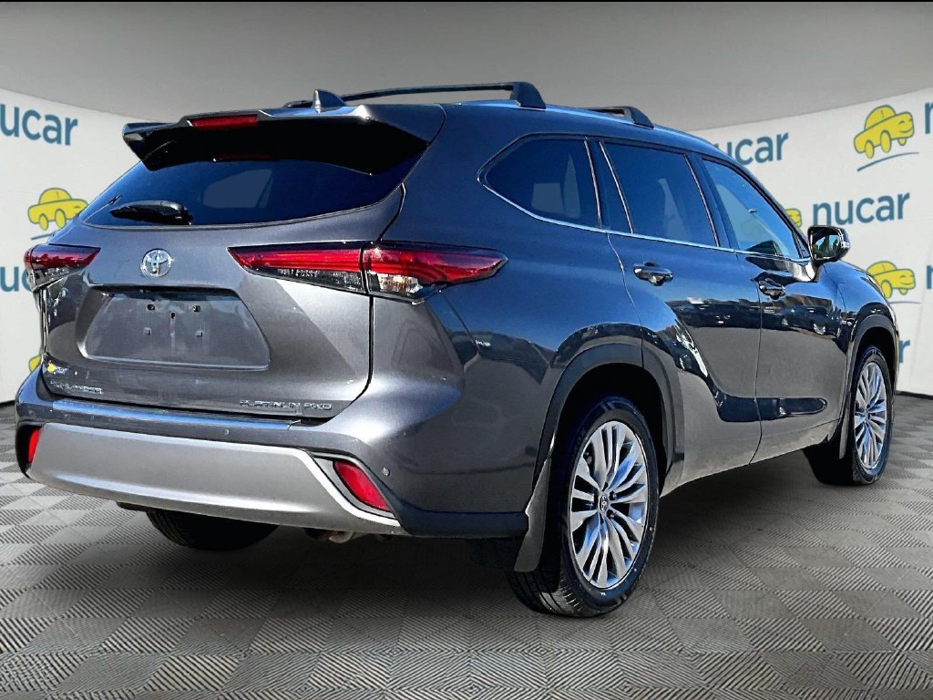 Used 2023 Gray Toyota Platinum image 6