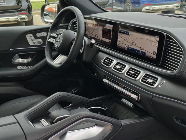 Certified Used 2025 Obsidian Black Metallic Mercedes-Benz GLS 450 image 12