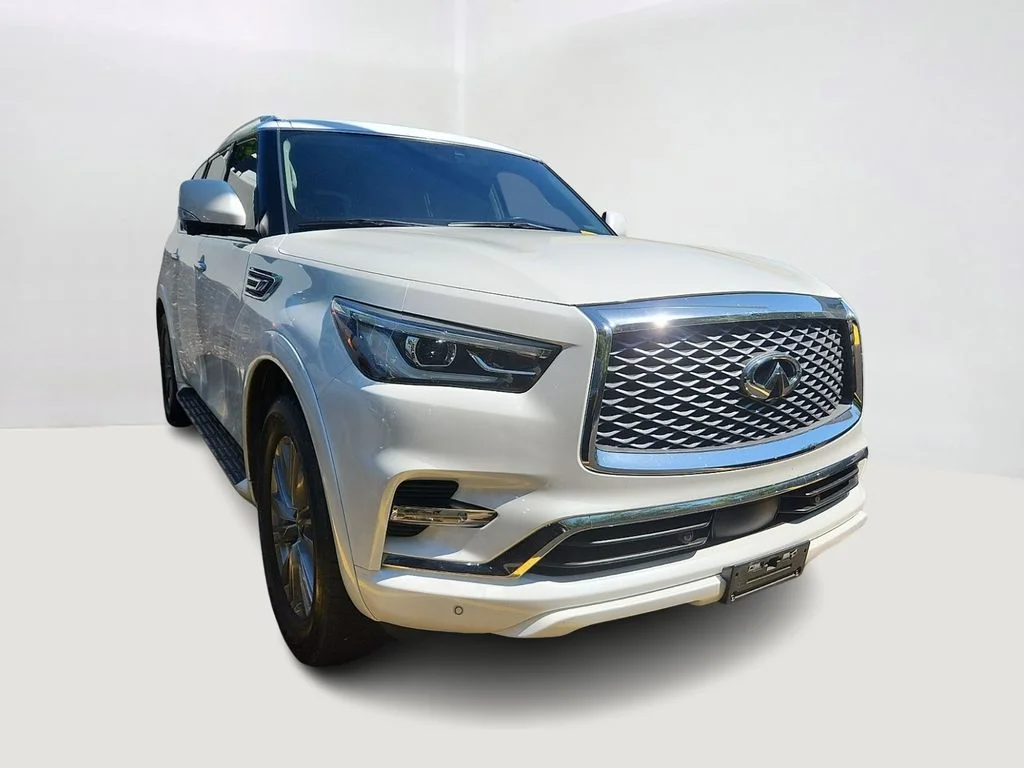2021 INFINITI QX80's photo