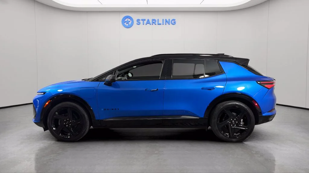 Used 2025 Riptide Blue Metallic Chevrolet RS image 3
