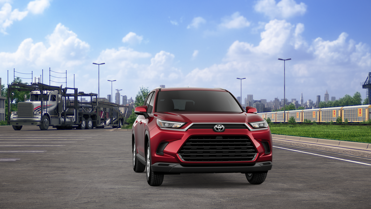 New 2026 Ruby Flare Pearl Toyota Hybrid XLE image 16