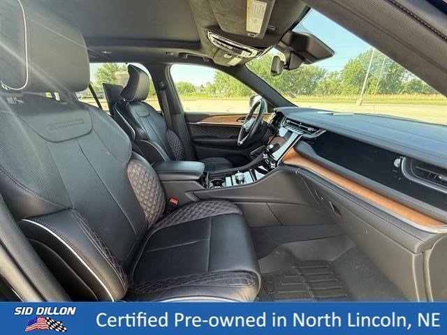 Used 2023 Diamond Black Crystal Pearlcoat Jeep Summit Reserve image 24