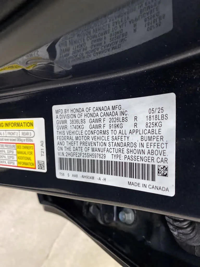 Used 2025  Honda LX image 30