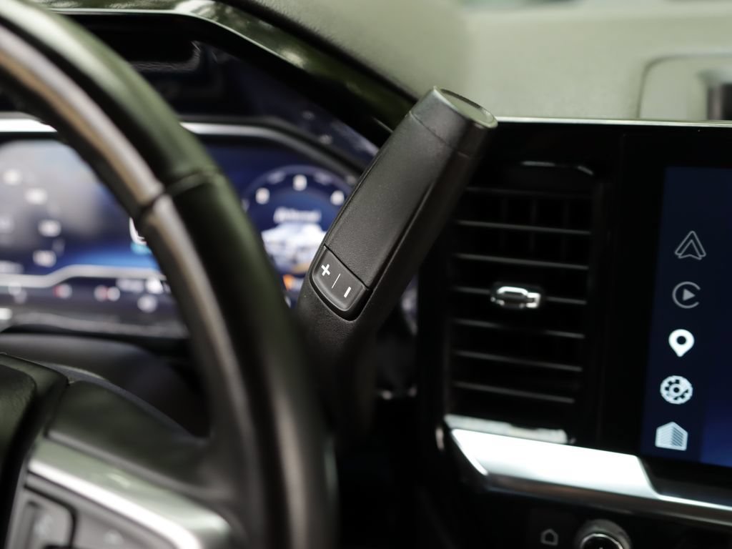 Used 2024 Lakeshore Blue Metallic Chevrolet LT (2FL) image 20