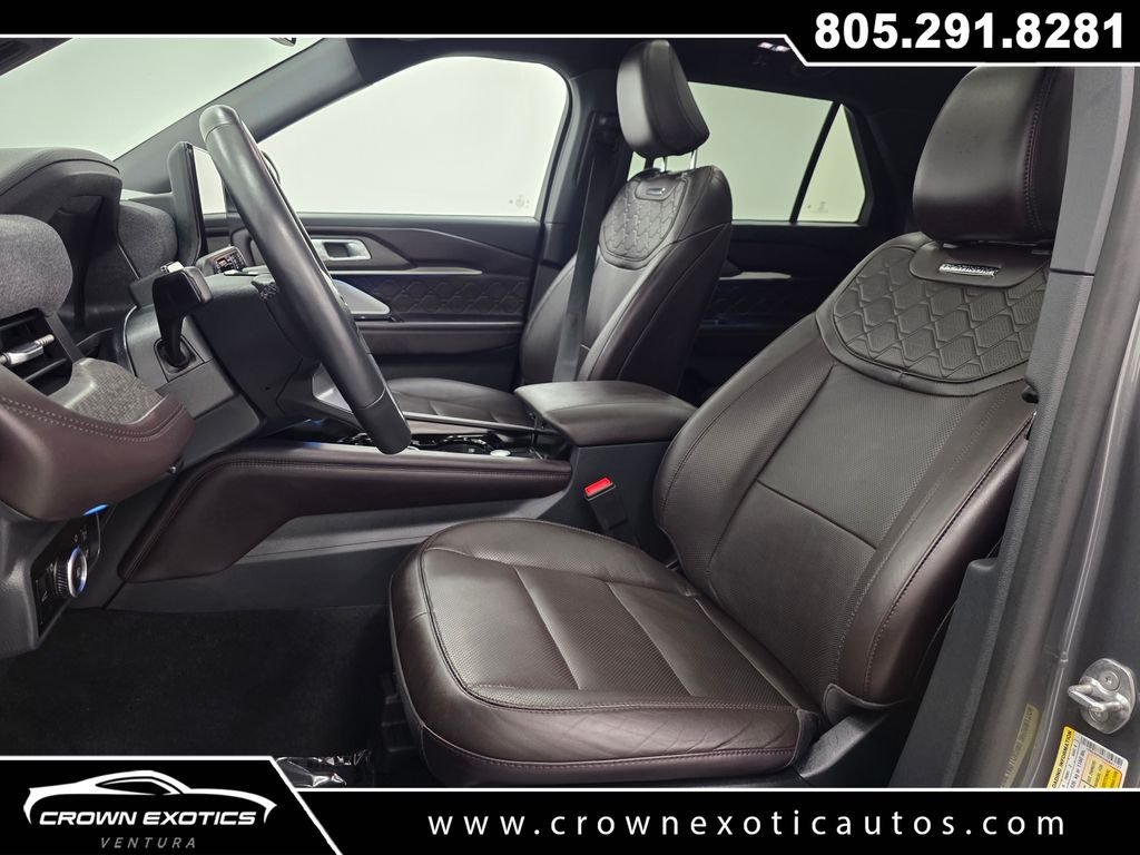 Used 2025 Gray Ford Platinum image 28