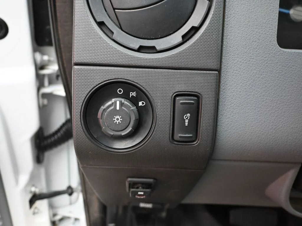 2016 Ford F-550 - Photo 38