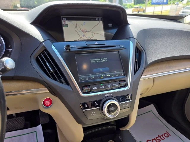 Used 2019 Black Acura 3.5L Technology Package image 26