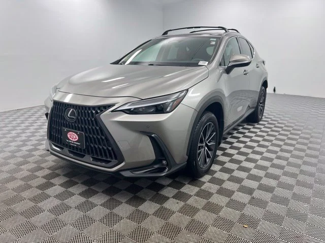 Used 2024 Silver Lexus 350 Premium image 2