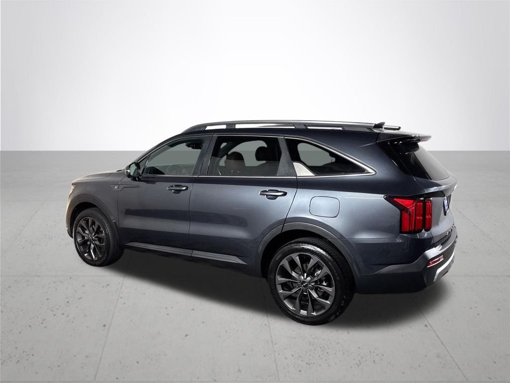 Used 2022 Grey Kia X-Line SX Prestige image 8