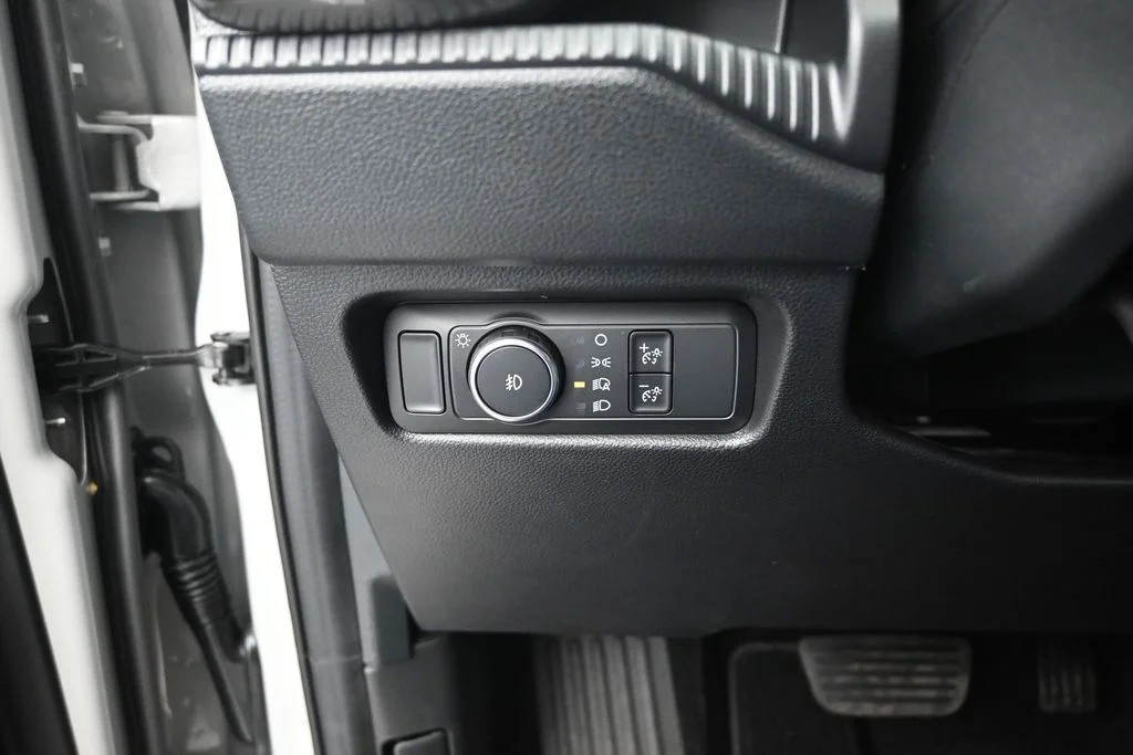 New 2026 Avalanche Ford XLT image 11