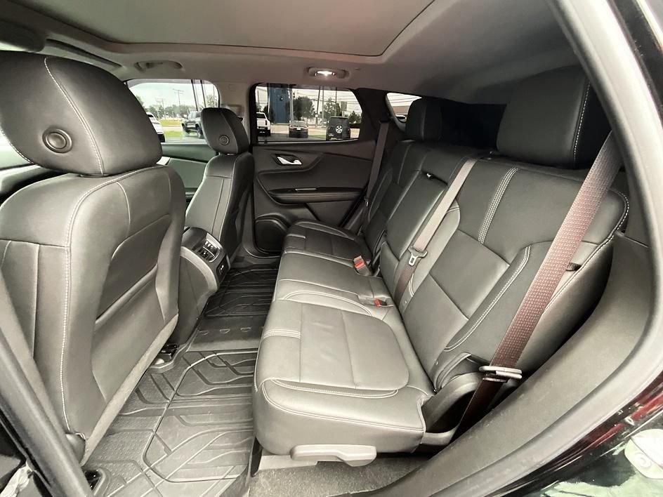 Used 2023 Black Chevrolet LT image 29