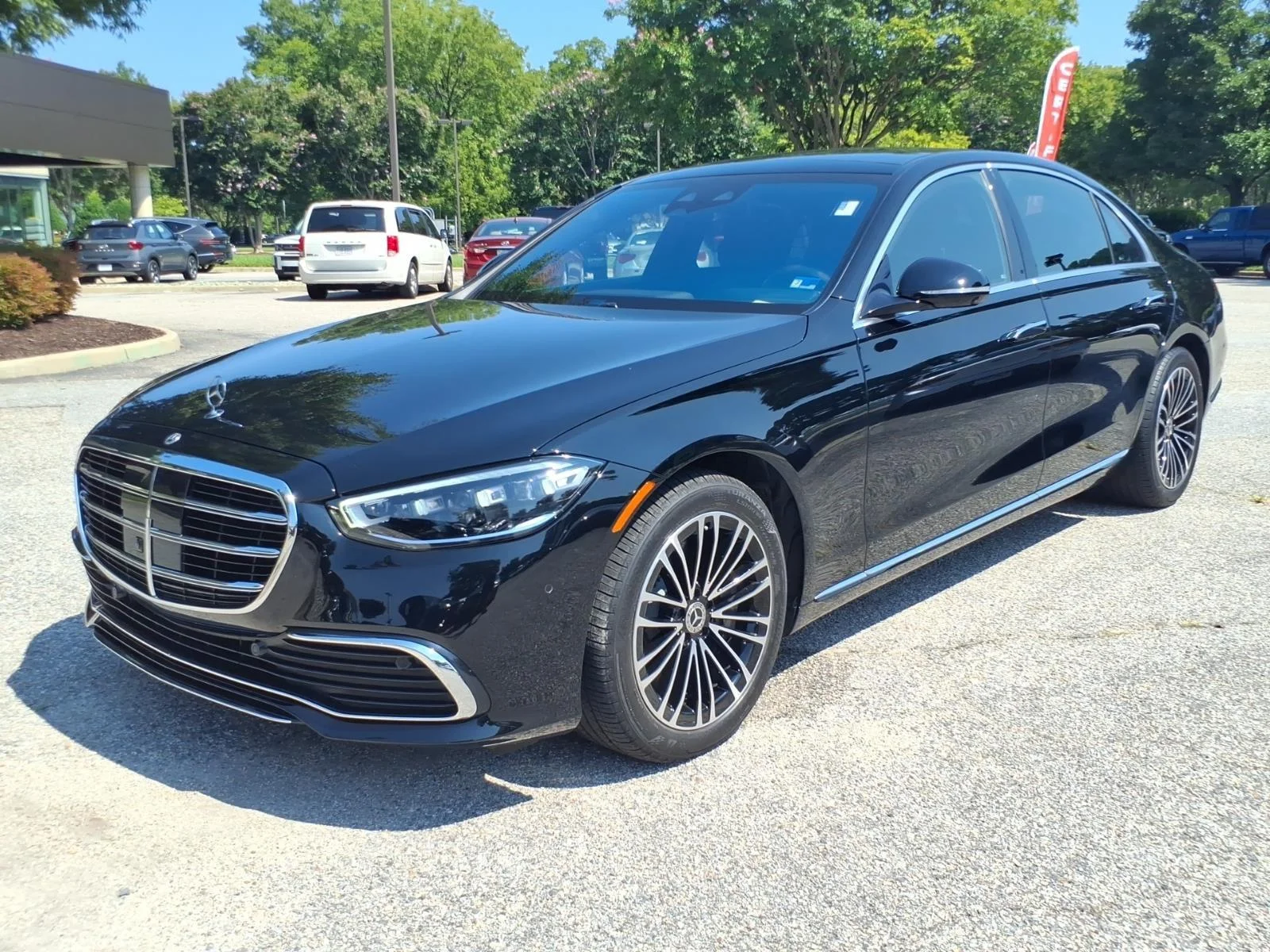 Certified Used 2024 Black Mercedes-Benz S 580 image 1