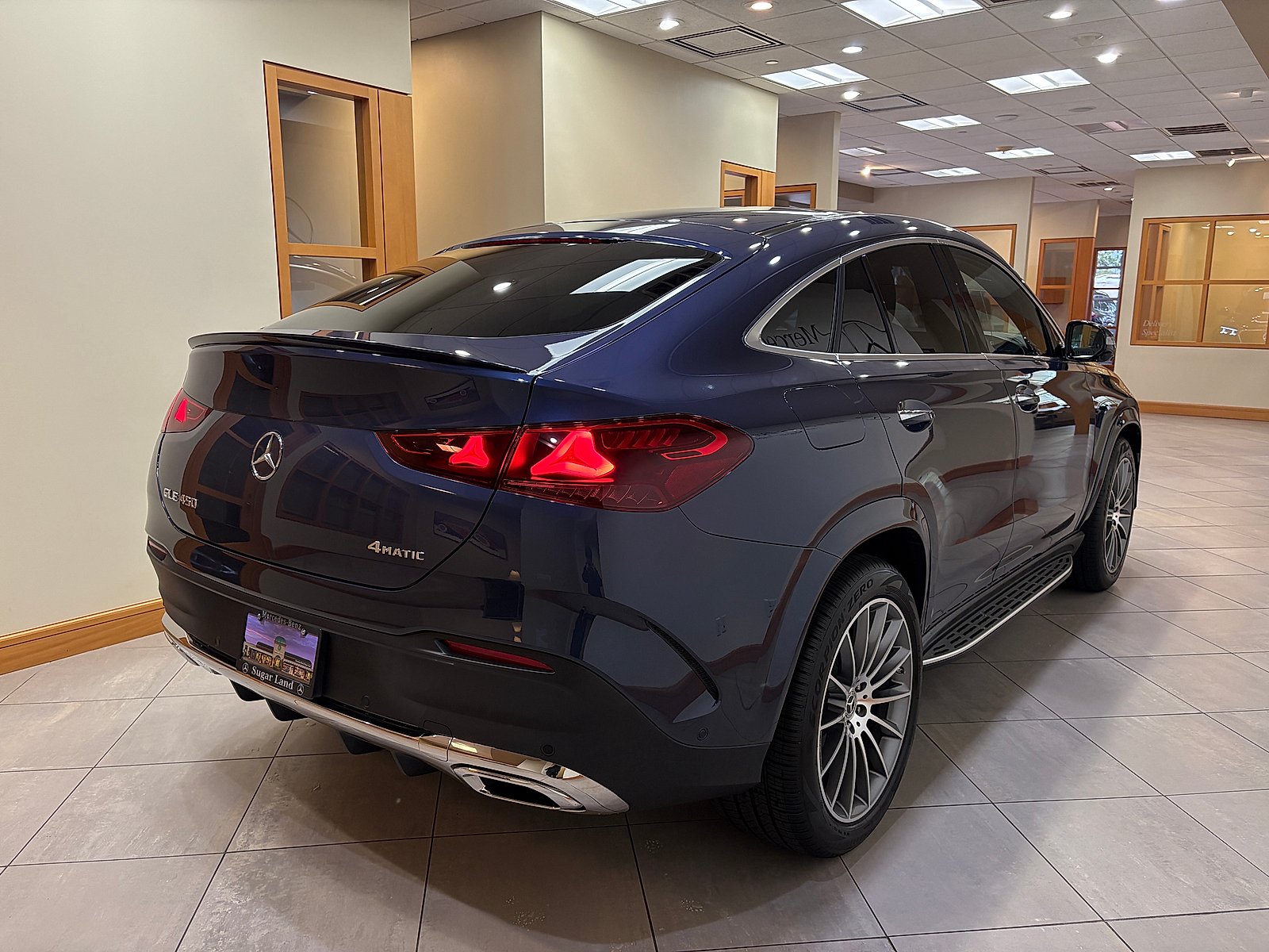 New 2027 Twilight Blue Metallic Mercedes-Benz GLE 450 image 5