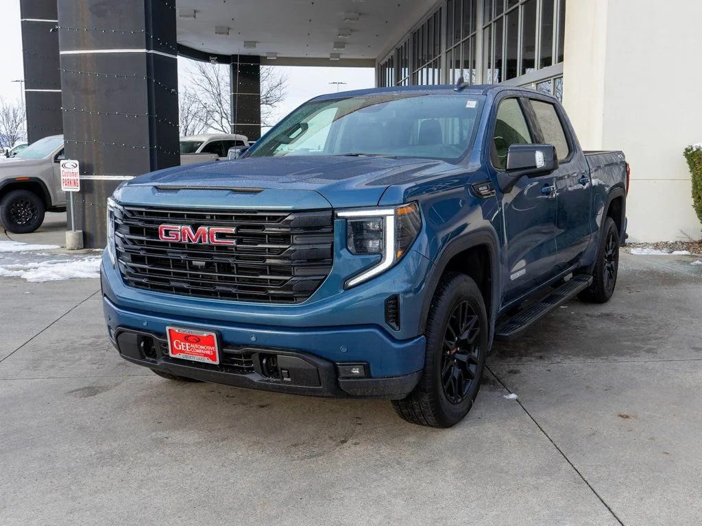 New 2026 Downpour Metallic GMC Elevation image 3