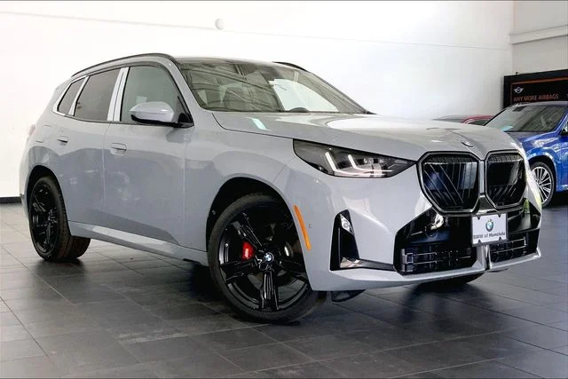 New 2026 Brooklyn Grey Metallic BMW 30 xDrive image 2