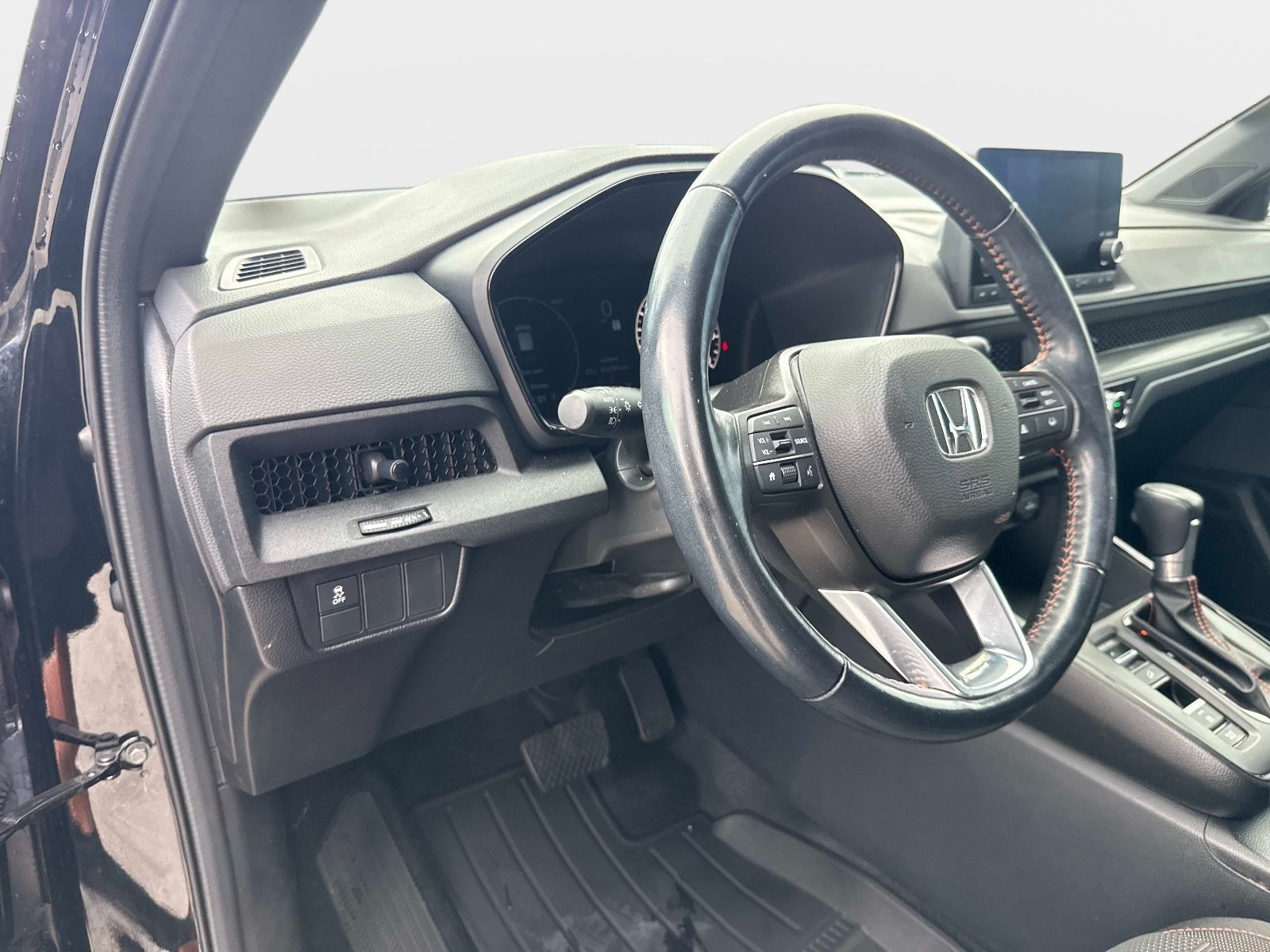Used 2025 Black Honda Sport image 17