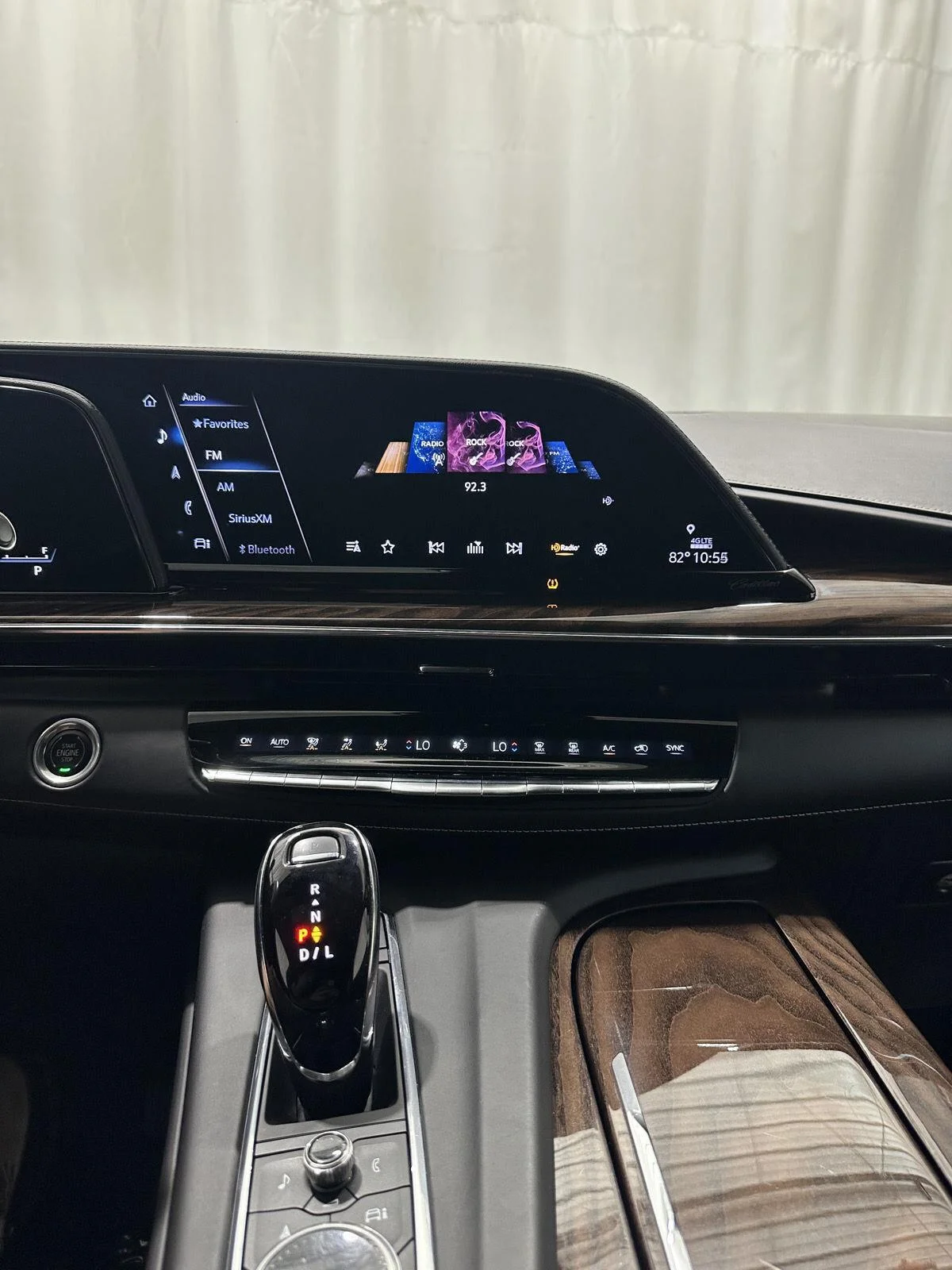 Used 2023 Crystal White Tricoat Cadillac Sport Platinum image 13