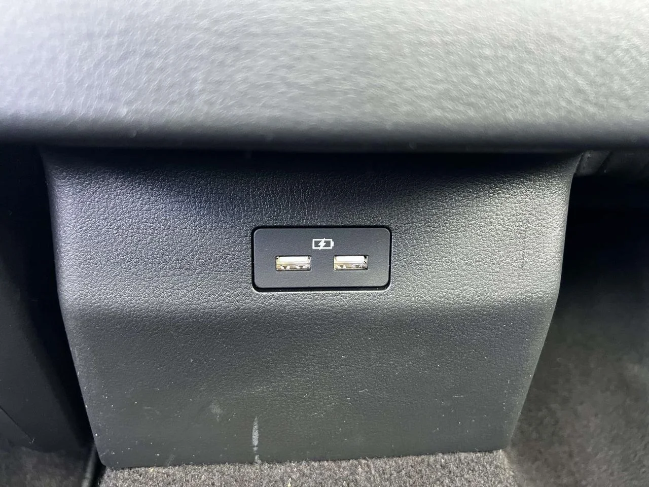Certified Used 2024 Wind Chill Pearl Mazda 2.5 S Premium image 26