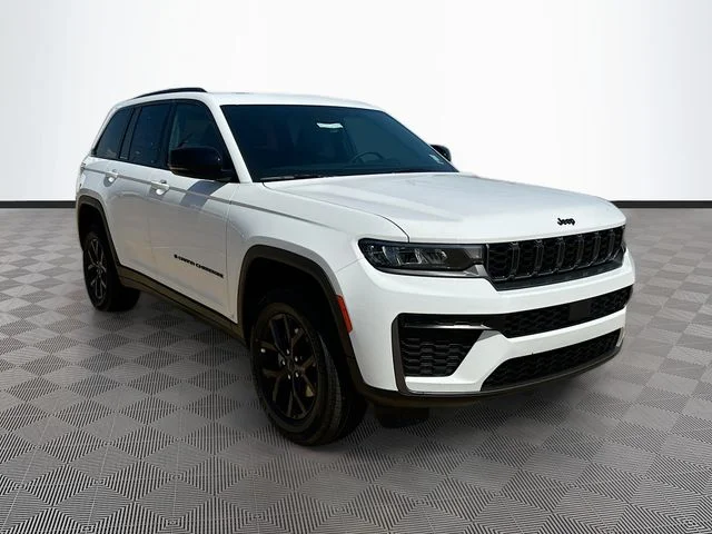 2026 Jeep Grand Cherokee Altitude