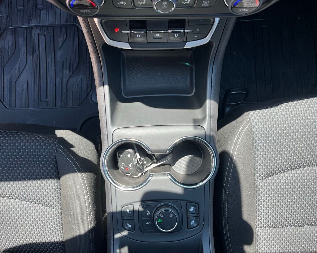 Used 2024 Ebony Twilight Metallic GMC SLE image 27