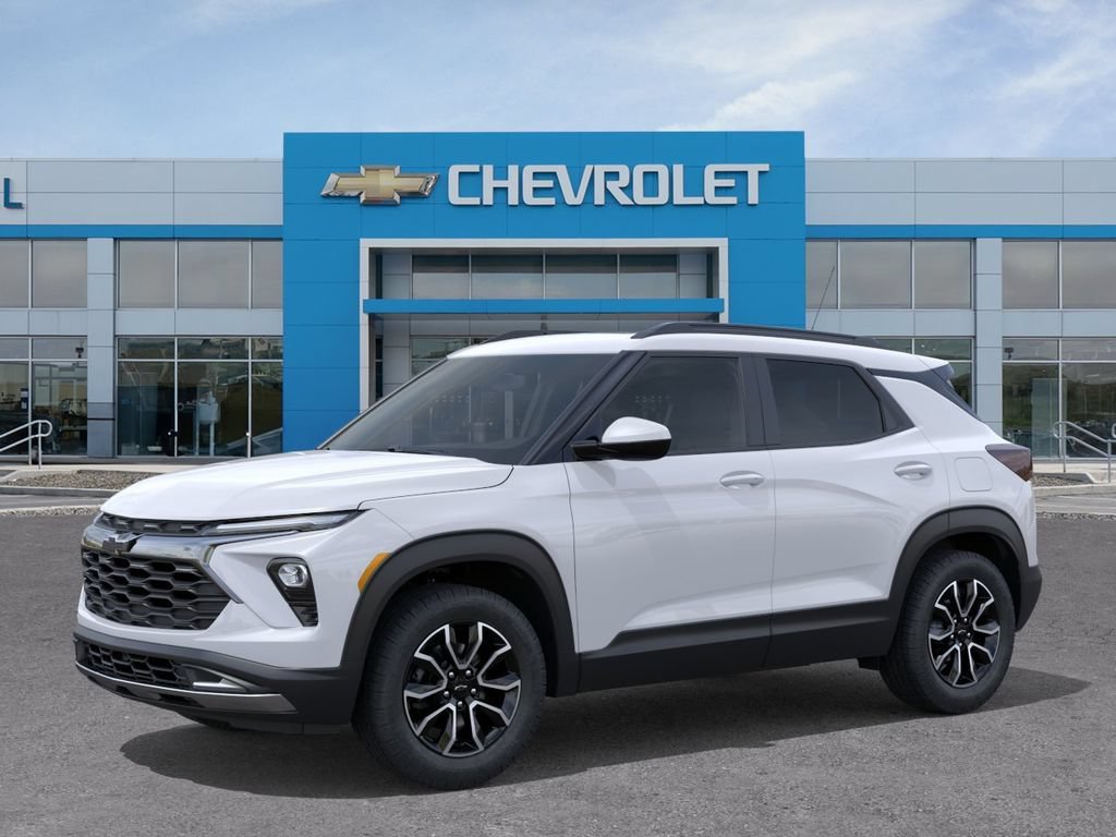 New 2026 Iridescent Pearl Tricoat Chevrolet ACTIV image 2