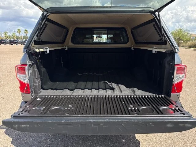 Used 2019 Gray Nissan S image 18