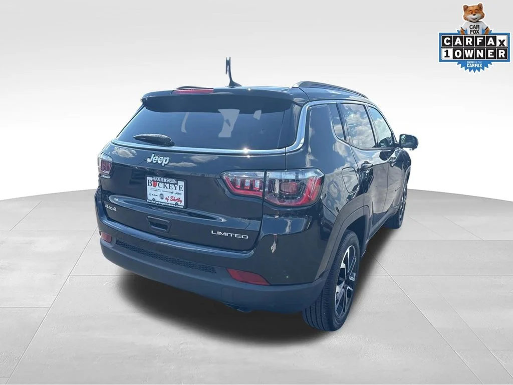 Used 2022 Black Jeep Limited image 3