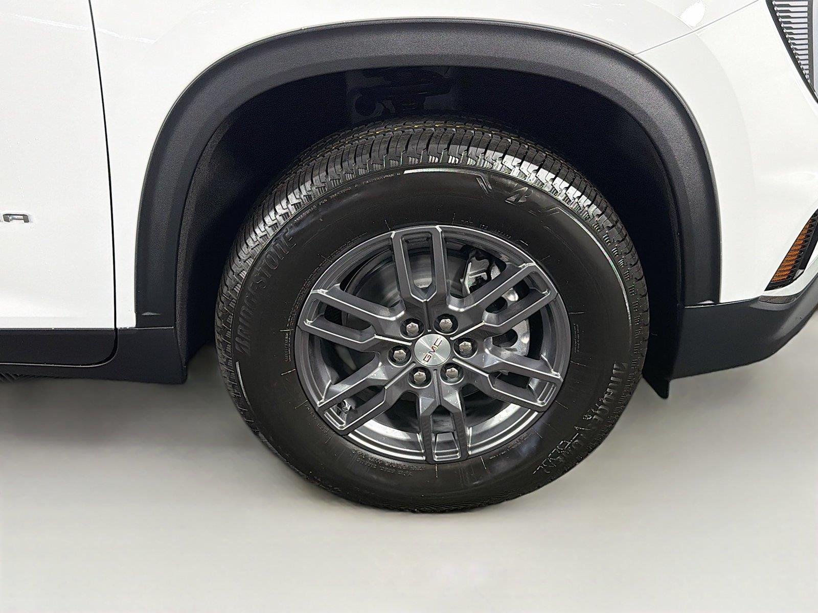 2026 GMC Acadia Elevation - Photo 37