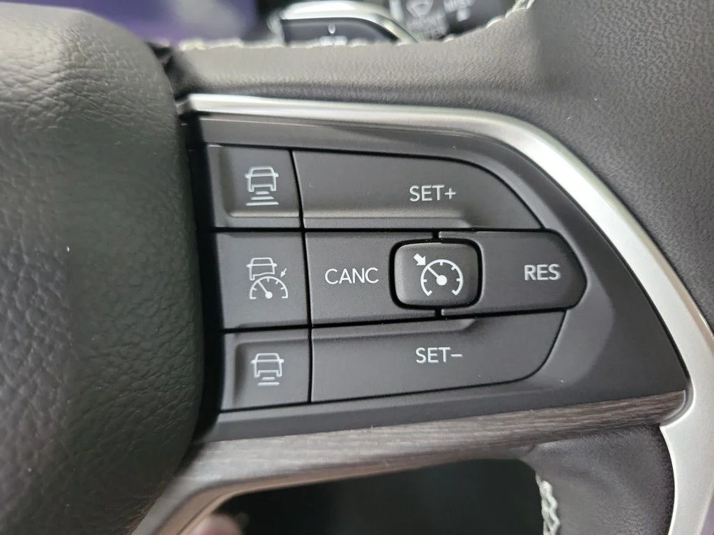 2025 Jeep Grand Cherokee Limited - Photo 15
