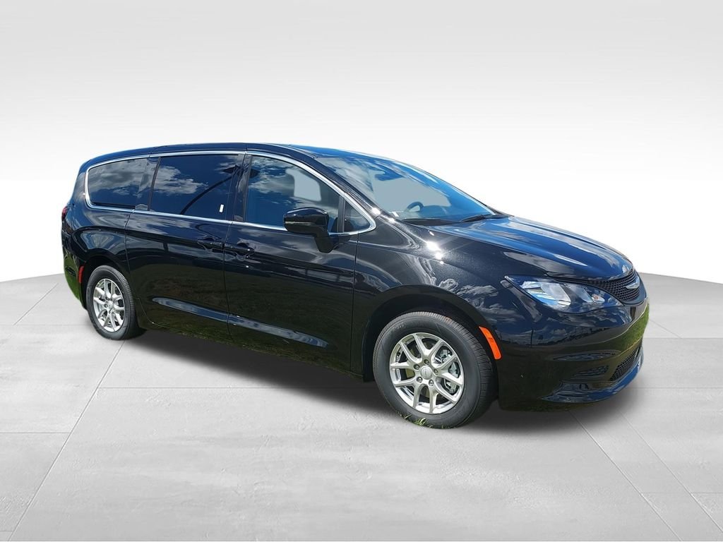 New 2027 Diamond Black Crystal Pearl-Coat Exterior Paint Chrysler LX image 2