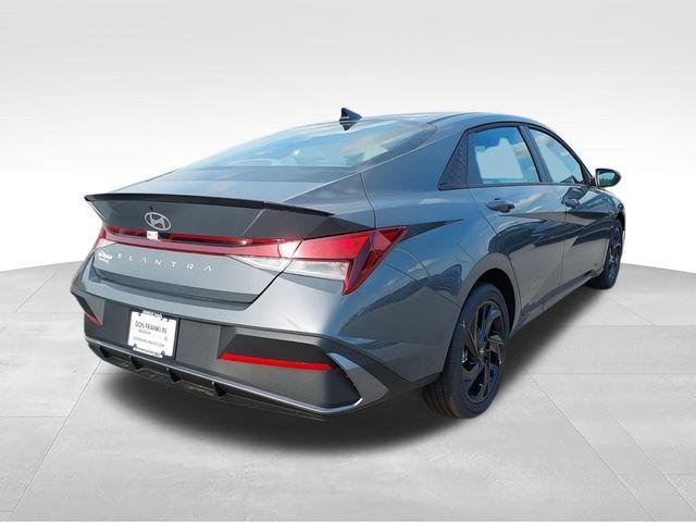 New 2026 Gray Hyundai SEL Sport image 15