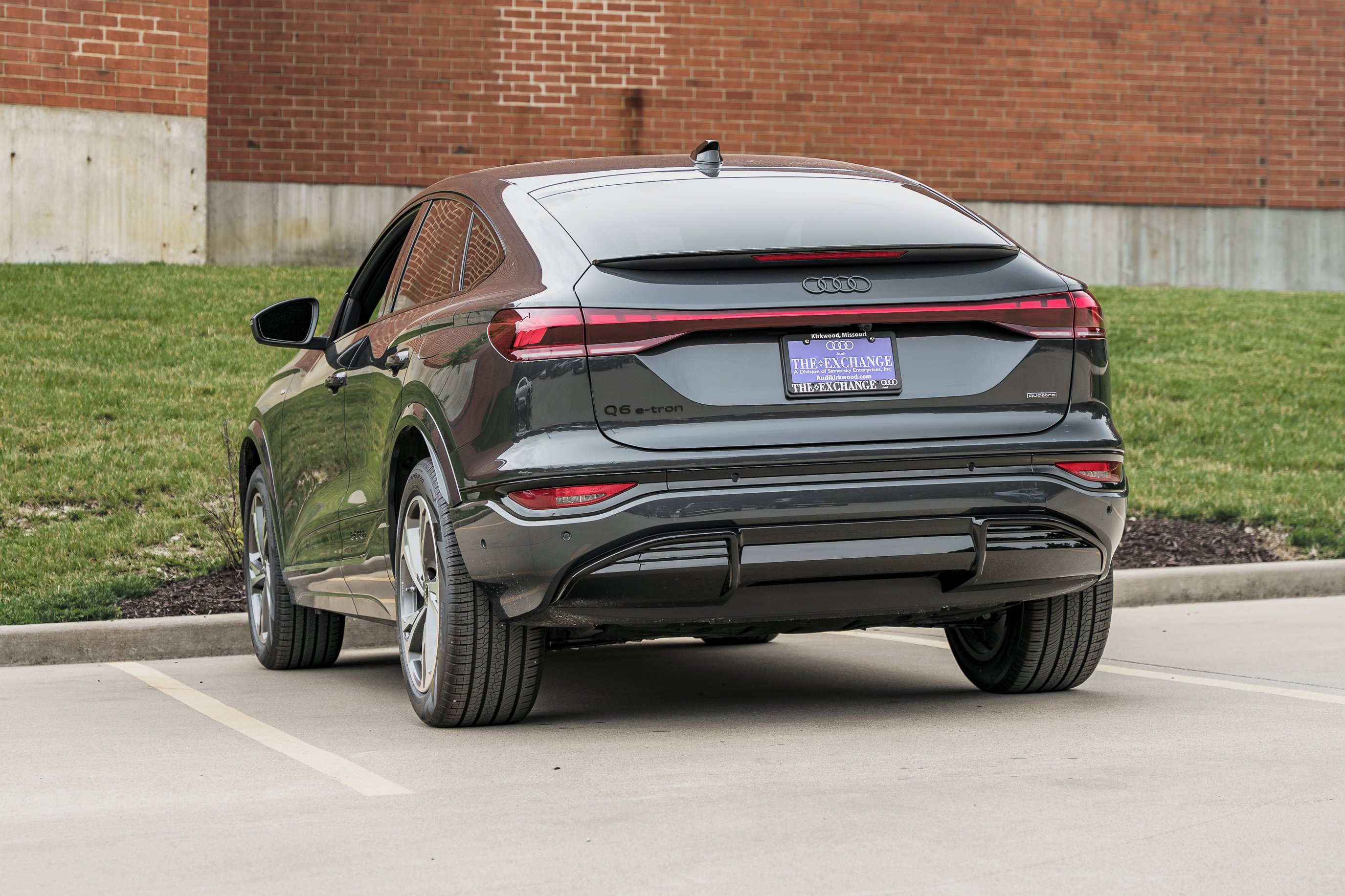 New 2027 Manhattan Gray Metallic Audi Premium Plus image 5