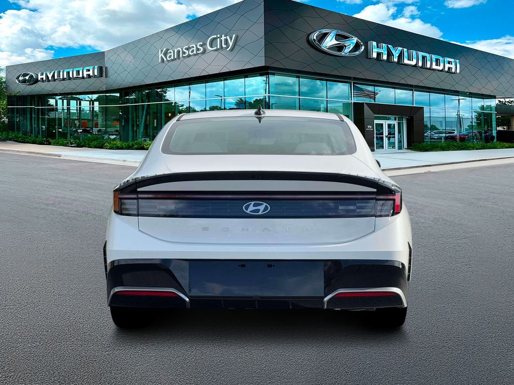 New 2026 Serenity White Hyundai SEL Sport image 6