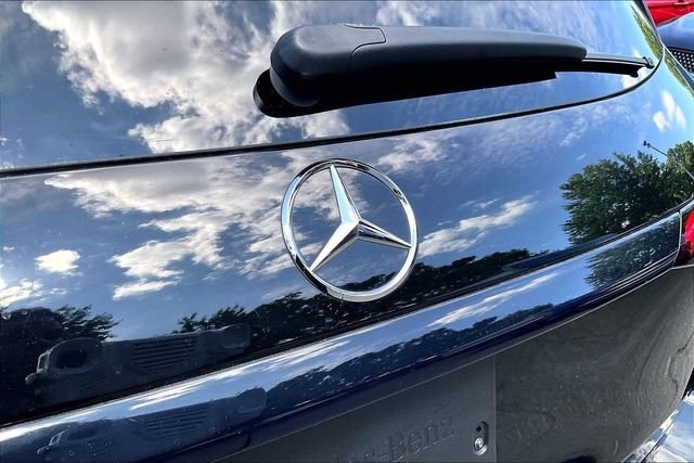 Certified Used 2023 Black Mercedes-Benz GLC 300 image 27