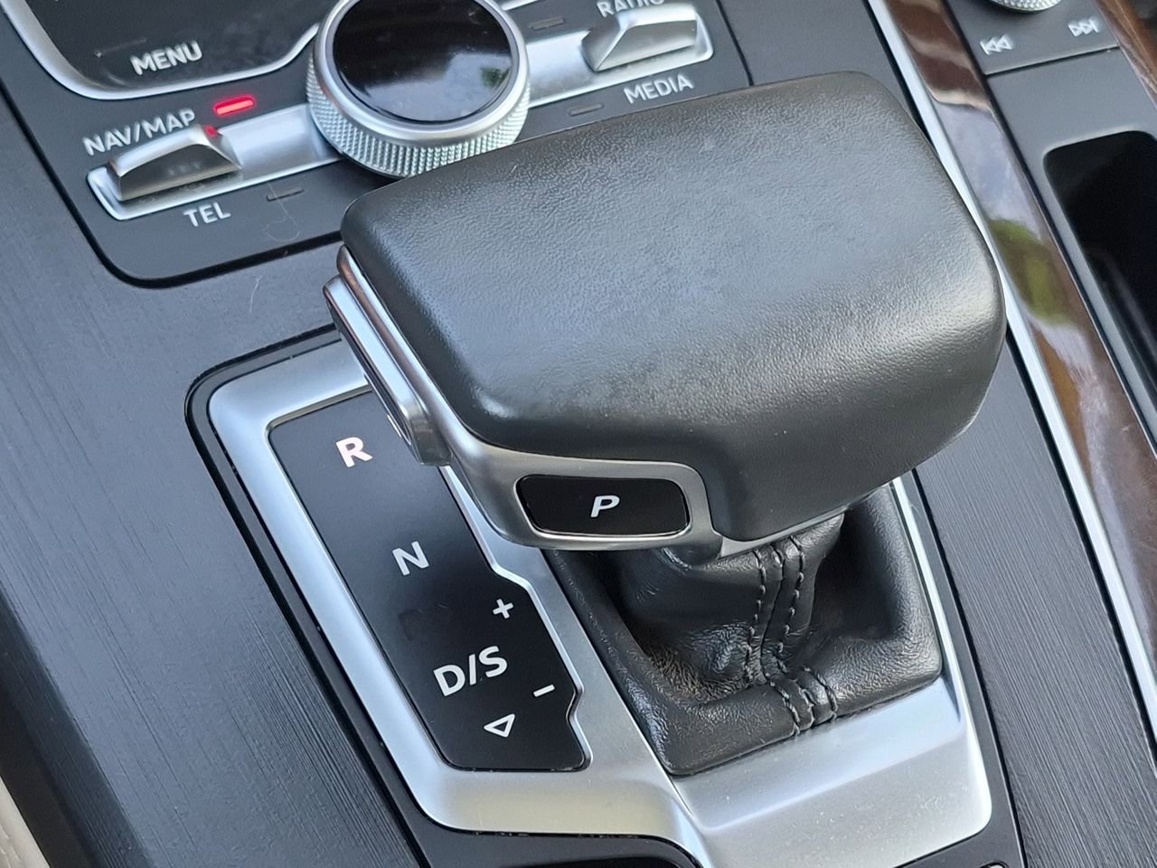Used 2019 Black Audi Premium Plus image 16