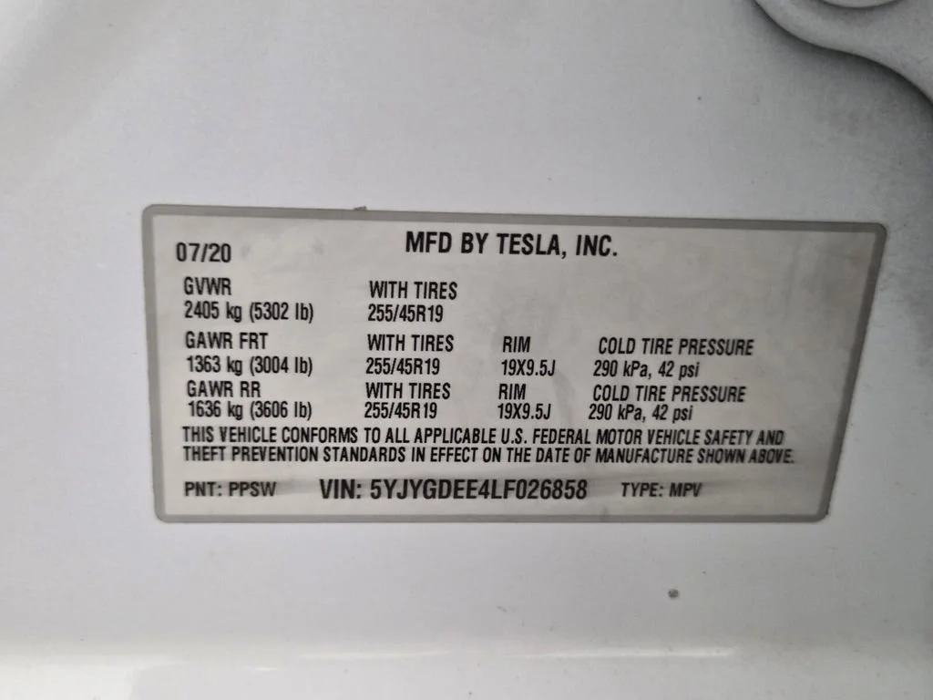 Used 2020 White Tesla Long Range image 33